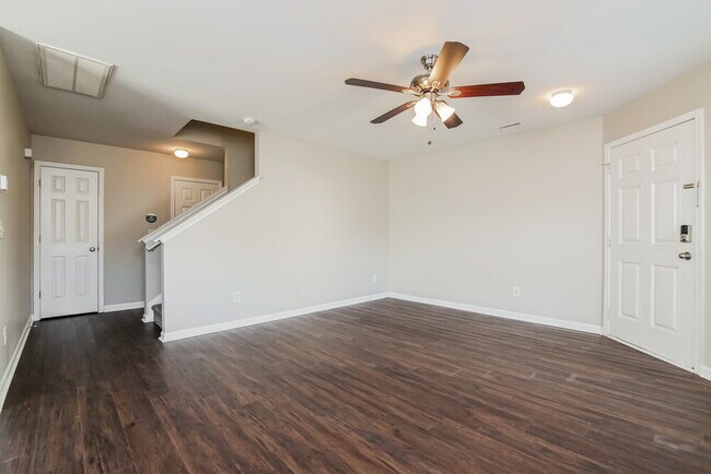 Photo - 141 Bellfare Dr