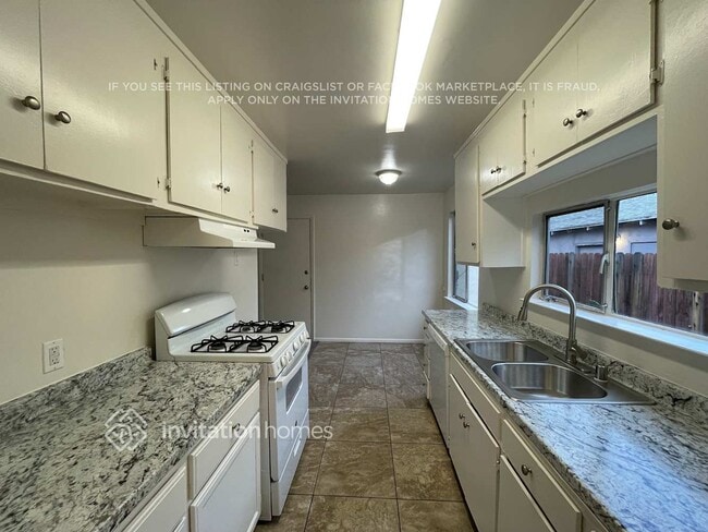 Photo - 2222 Babette Way