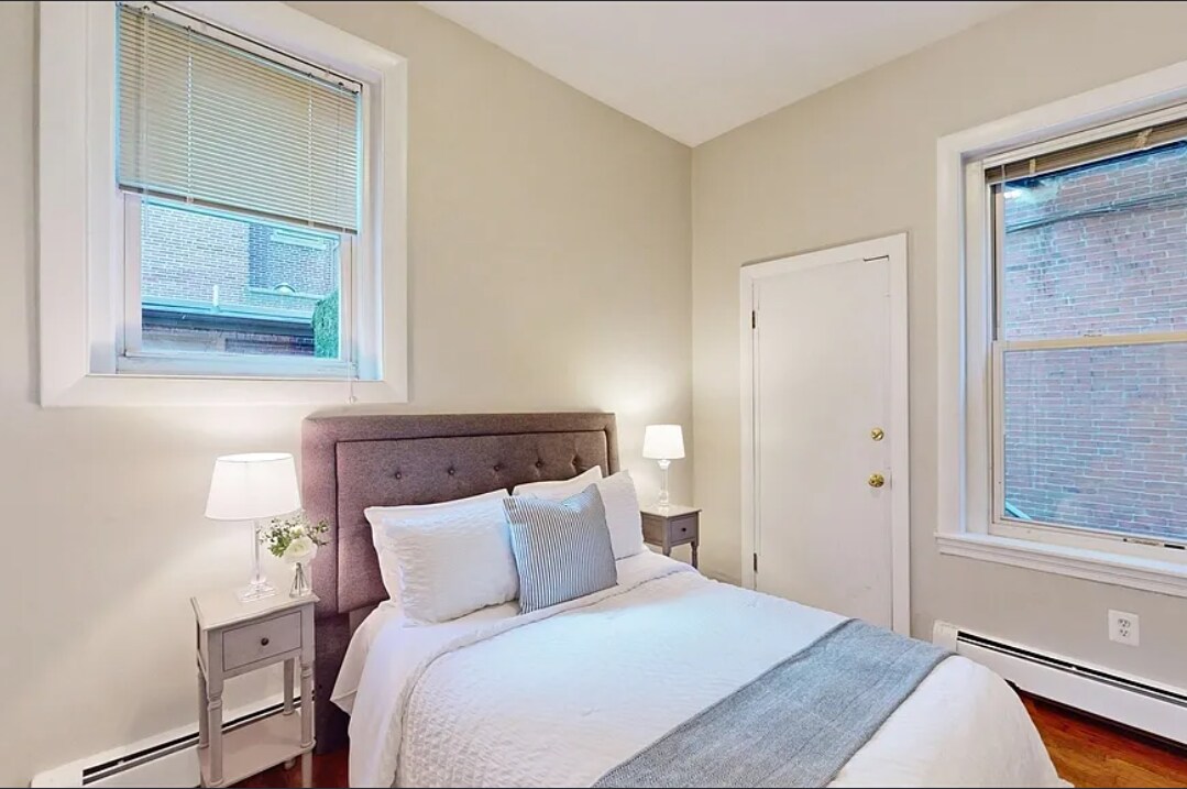 Photo - 30 Pinckney St Unit 30 Pinckney Street