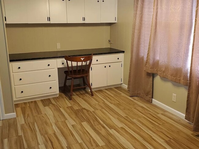 Photo - 3801 Nichols Dr