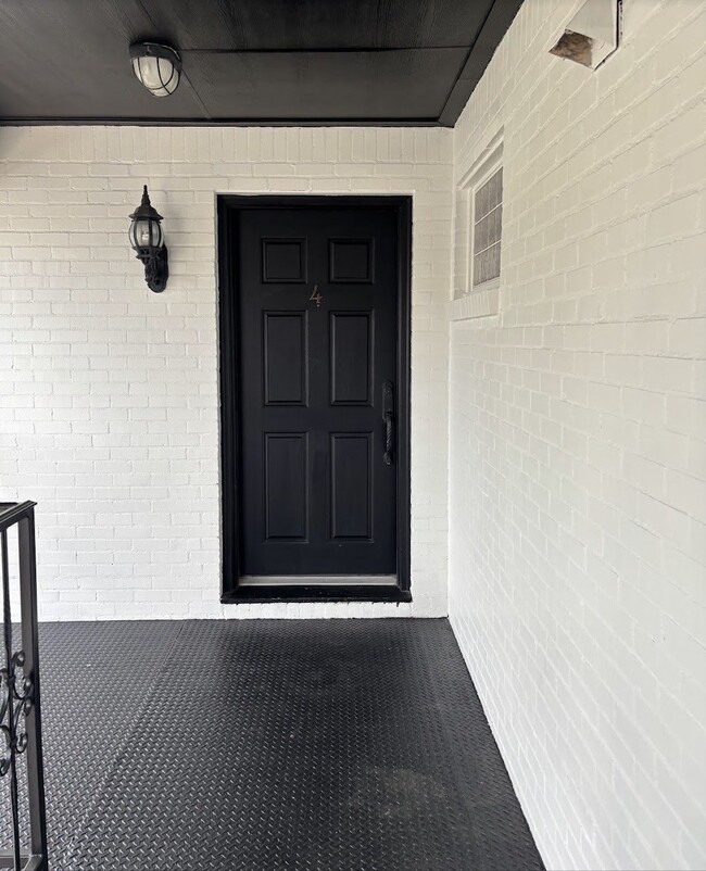 Photo - 2030 Portsmouth St Unit 4