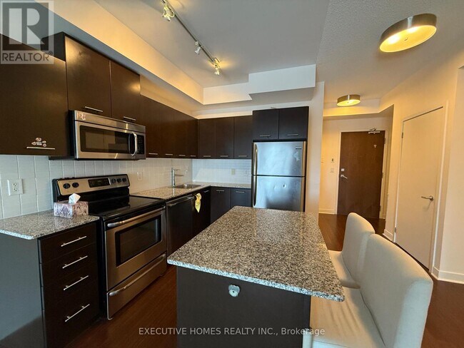 Photo - 365 Prince of Wales Dr Unit 803