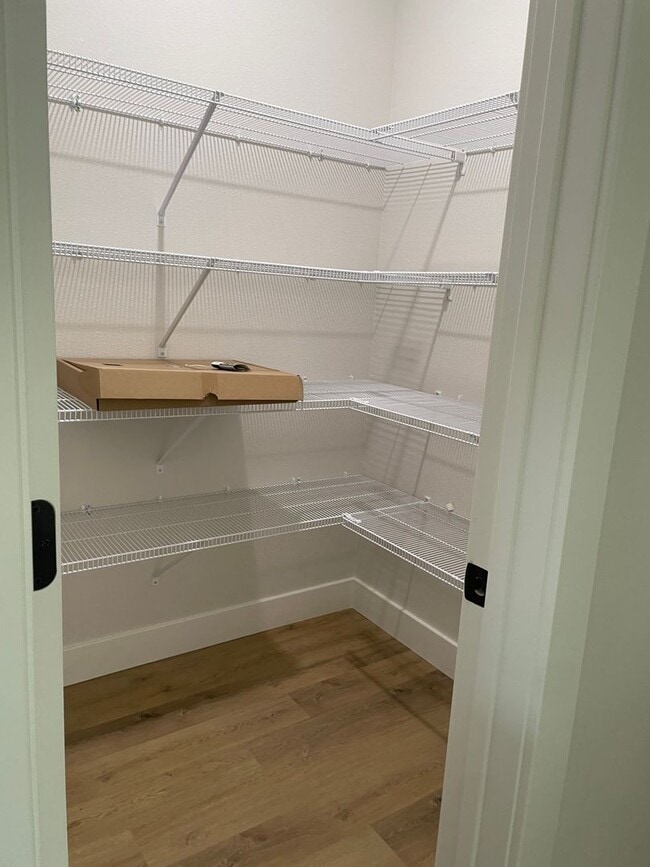 Photo - BRAND NEW in Republic