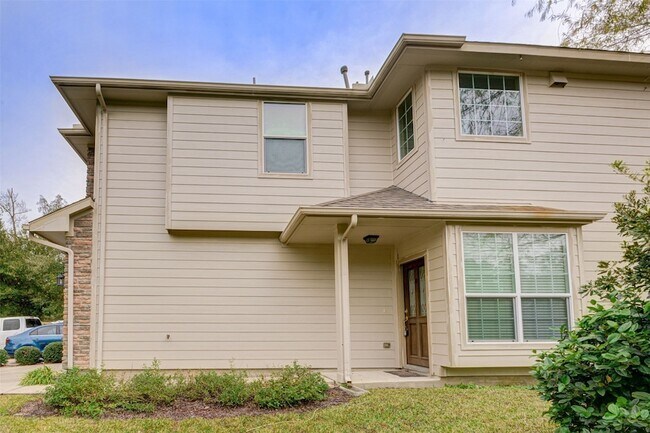 Photo - 23 Fairlee Ct