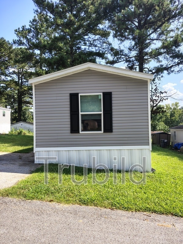 Building Photo - 14 Poole Cir Rental
