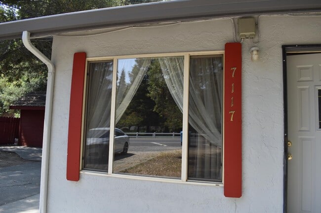 Photo - 7117 Pleasants Valley Rd