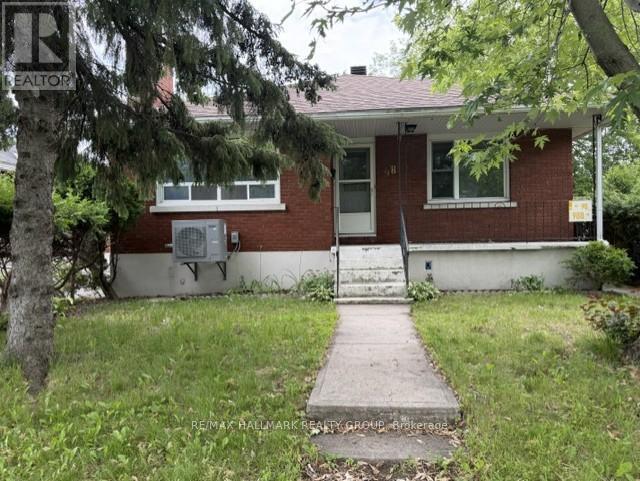 Photo - 98 Donald St
