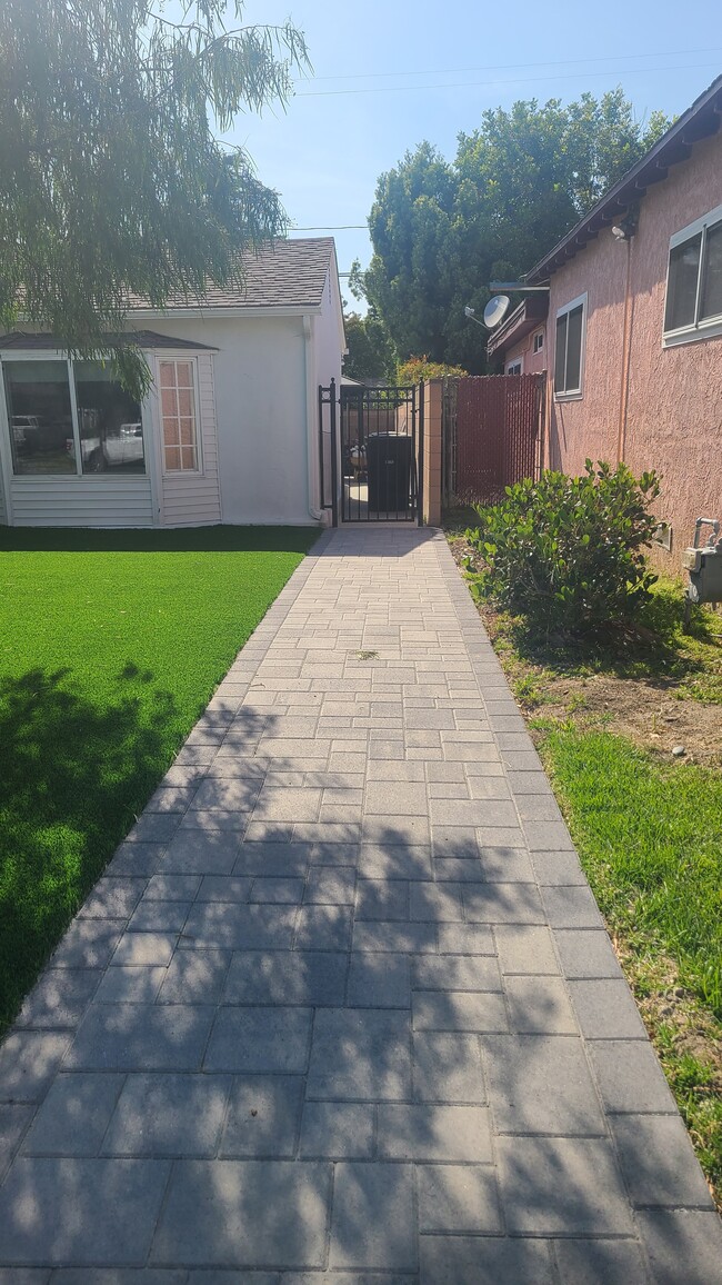 Photo - 2019 N Manning St Unit 2019 N. Manning St.