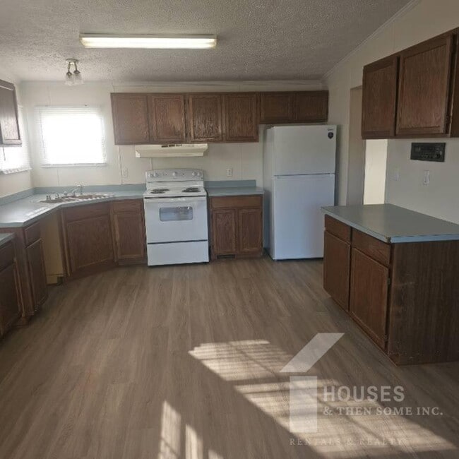 Photo - 214 Double Bridge Rd