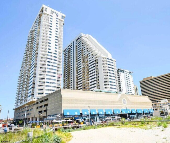 Building Photo - 3101 Boardwalk Unit 1210-2 Rental