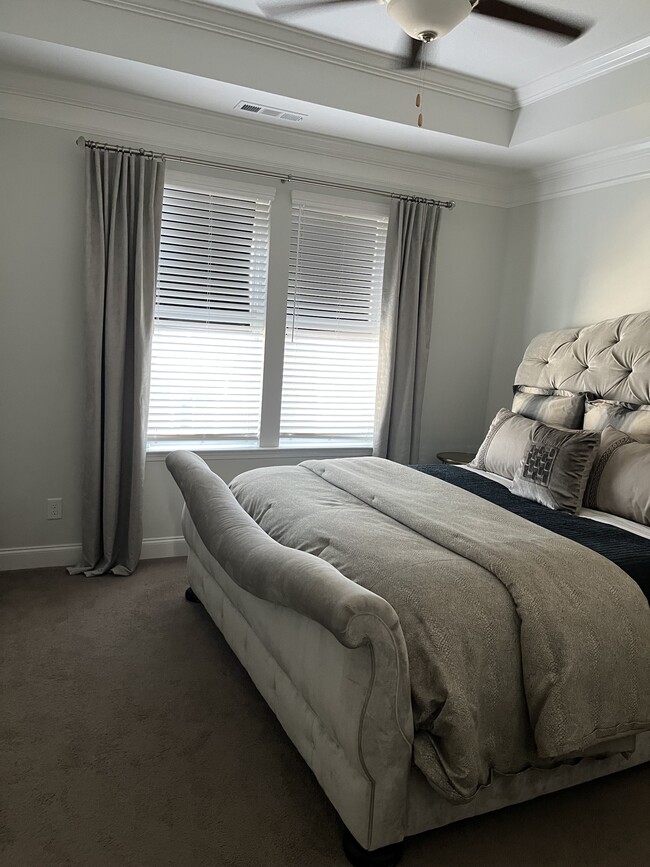 Master sideview - 164 Burkitt Commons Ave