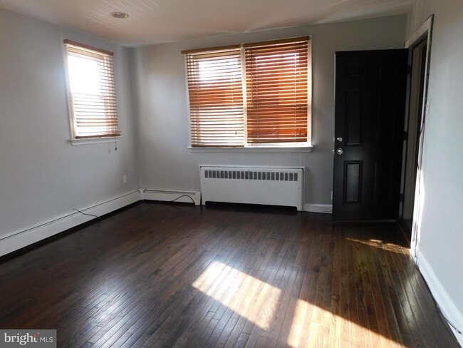 Building Photo - 4243 Princeton Ave