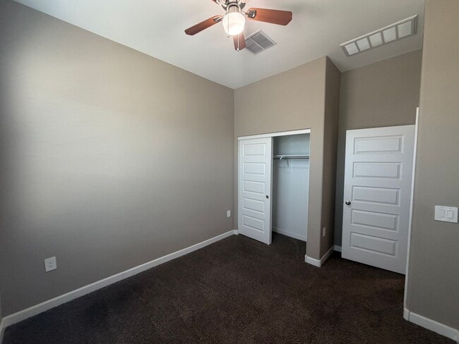Photo - 40916 W Shaver Dr