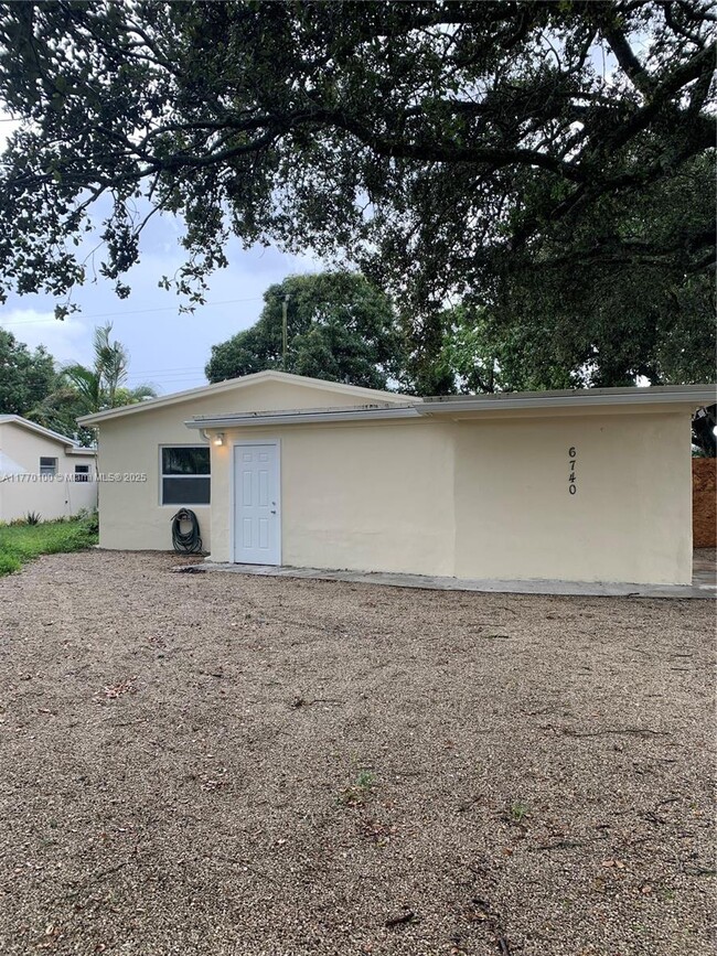 Building Photo - 6740 Park St Rental