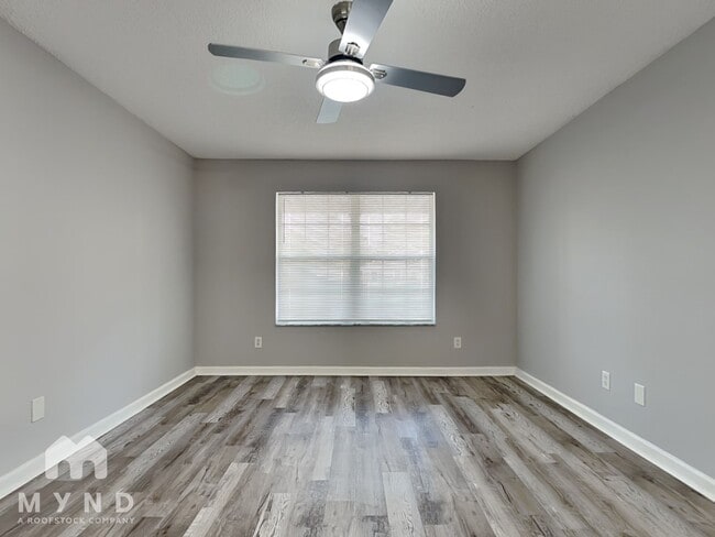 Photo - 5101 Gracewood Ln