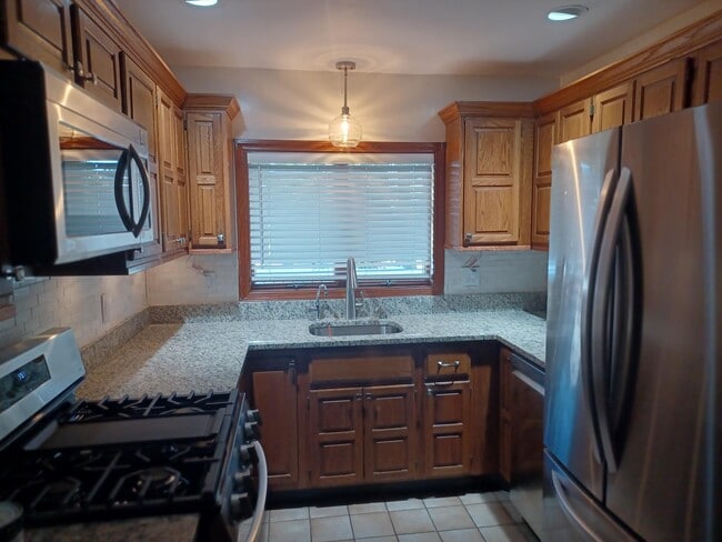Modern Kitchen SS Appliances