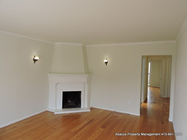 9 Alta Mar Way