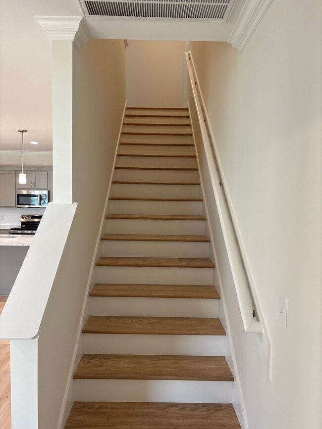 Photo - Great 3 Bedroom, 3.5 Bath in Oxford Commons.