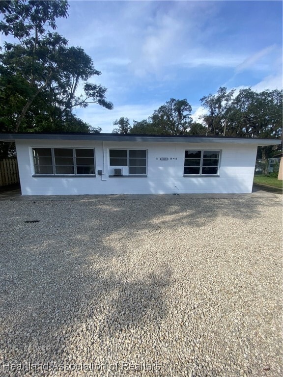 Building Photo - 227 S Orange St Rental