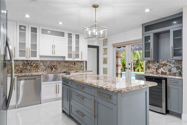 Photo - 13611 SW 77th Ln