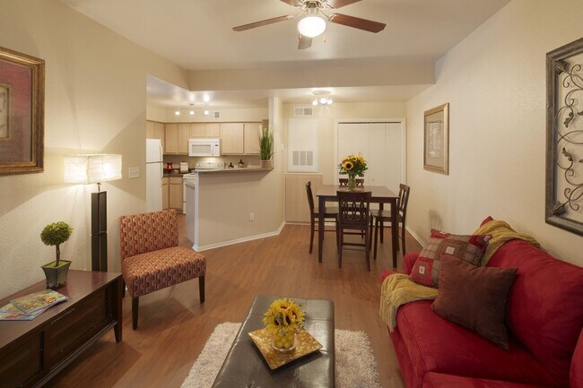 335 Cypress Creek Road Unidad 2506