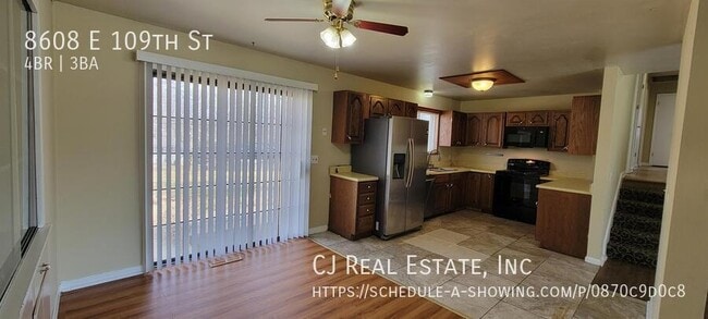 Photo - 8608 E 109 St