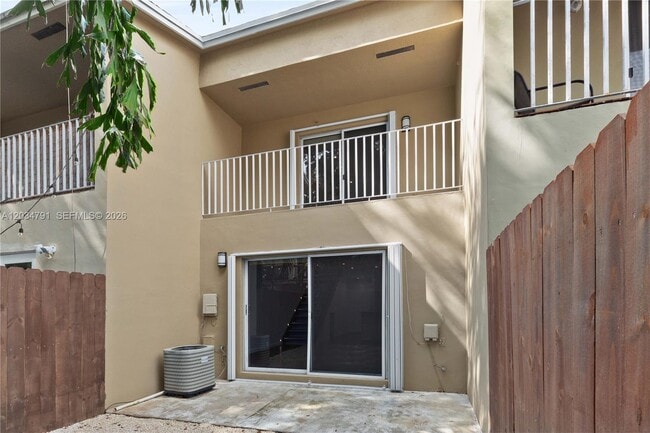 3130 Bird Ave Unit 3