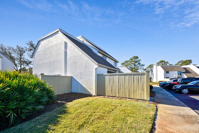 4300 Bay Point Rd