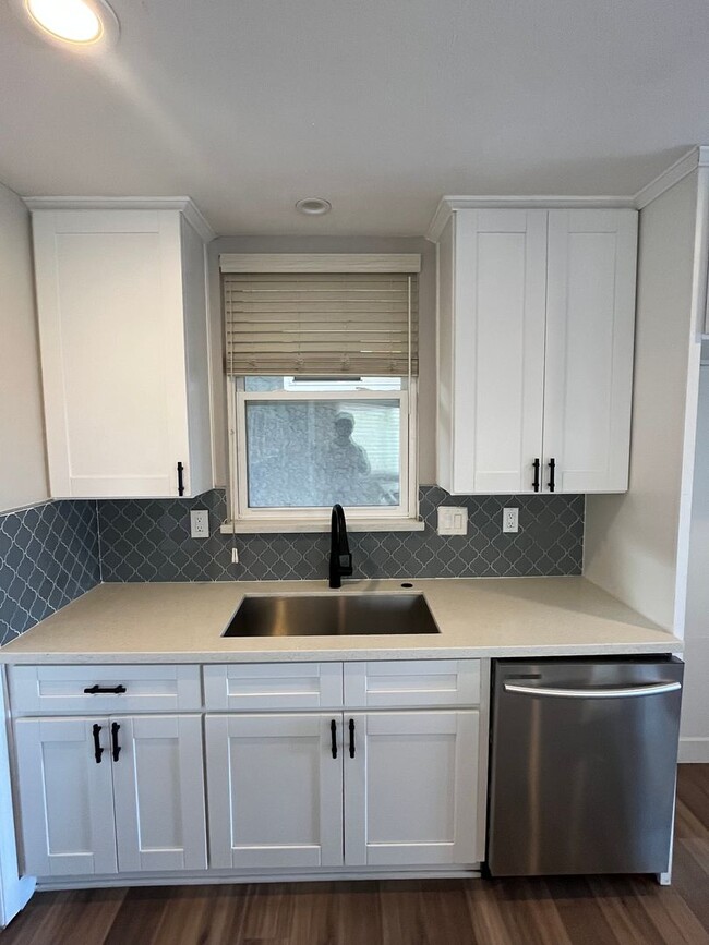 Photo - 4014 Wooster Dr