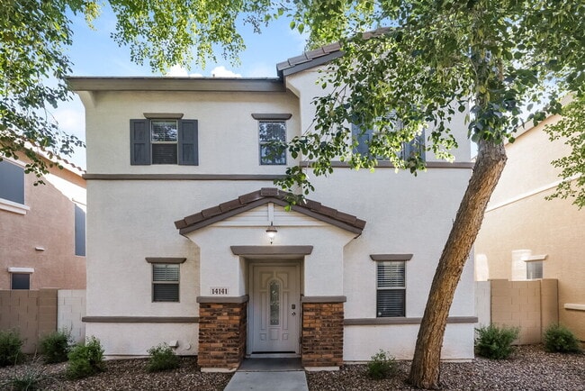 Building Photo - 14141 W Country Gables Dr Rental