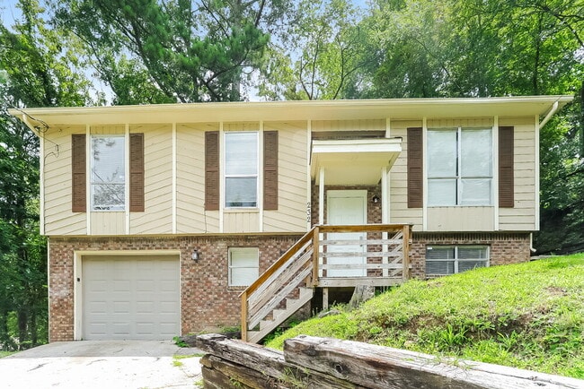 Building Photo - 232 Glenvalley Ln NW Rental