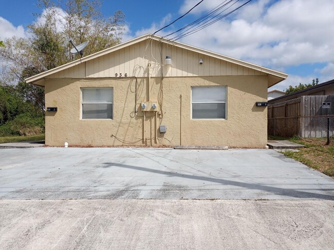 Building Photo - Rawls 936 Unit 1 Rental