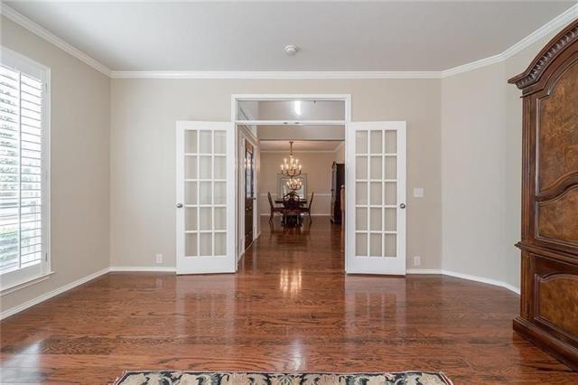 Photo - 2374 Aspermount Dr