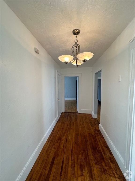 Building Photo - 10 Porter St Unit 2 Rental