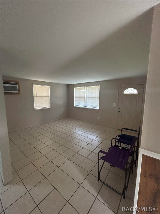 2181 W Austin Dr