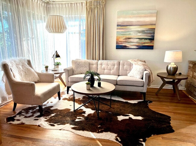 Building Photo - 7900 Beacon Ave S Unit ID1370201P