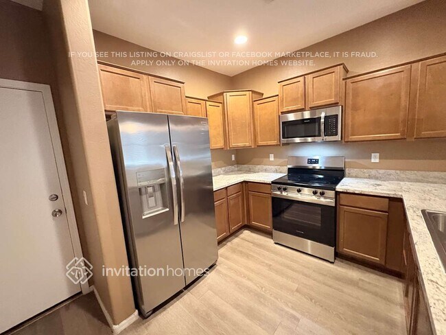 Photo - 451 S Hawes Rd