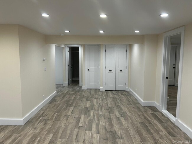 Photo - 65 Linwood Rd N Unit Garden