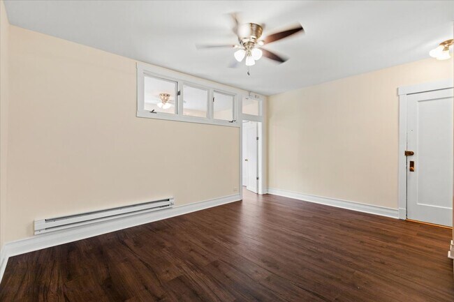 Photo - 2516 N Lincoln Ave Unit 3