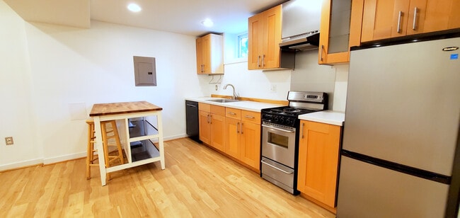 Photo - 715 14th St SE Unidad B