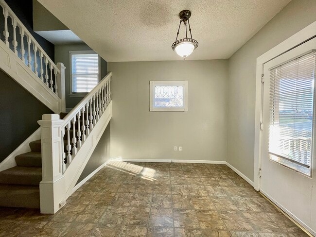 Photo - 3542 Pennsylvania Ave