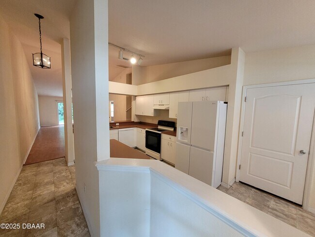 Photo - 1018 Grand Hickory Cir