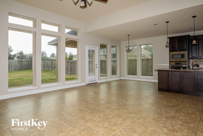 Photo - 102 Logan Pass Ct