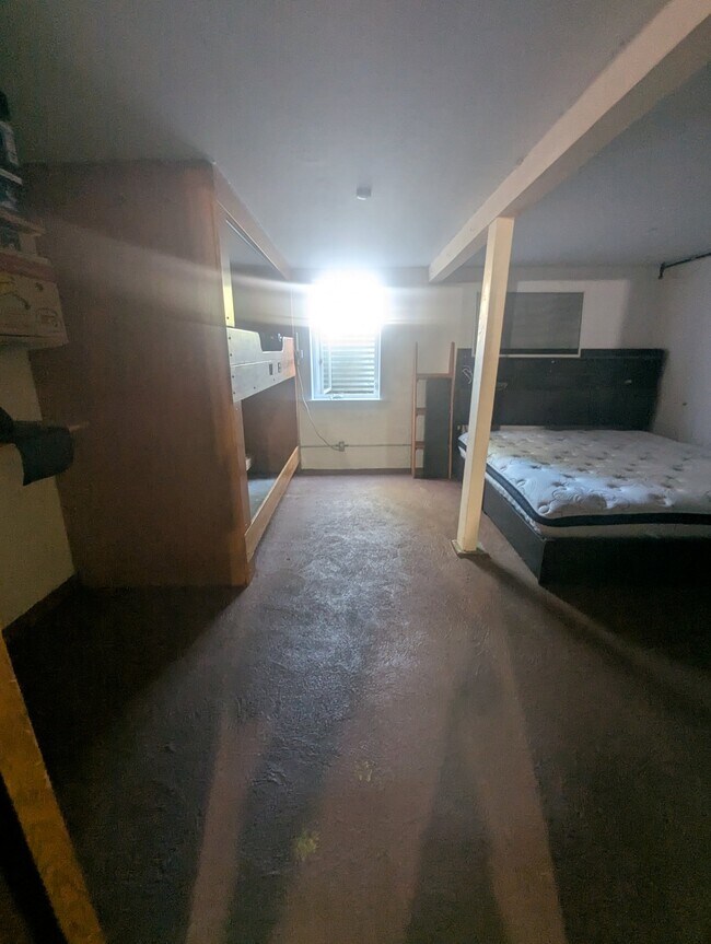 Photo - 606 W Chestnut St