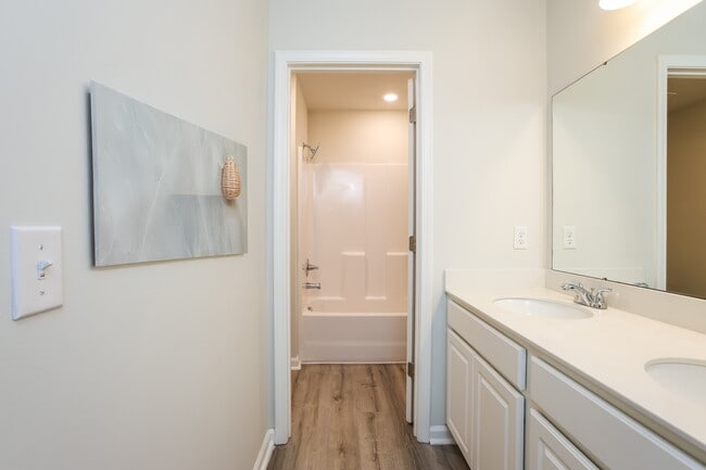 Photo - 88 Enclave Wy