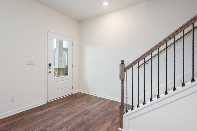 Photo - 4734 Willow Bluff Cir