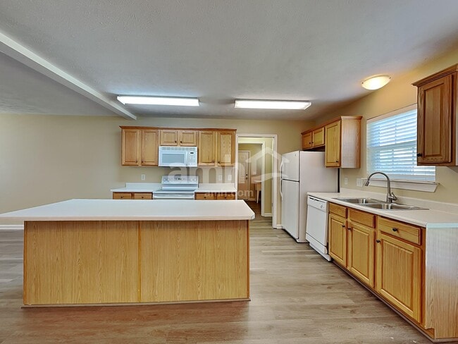 Photo - 4239 Turnberry Rd
