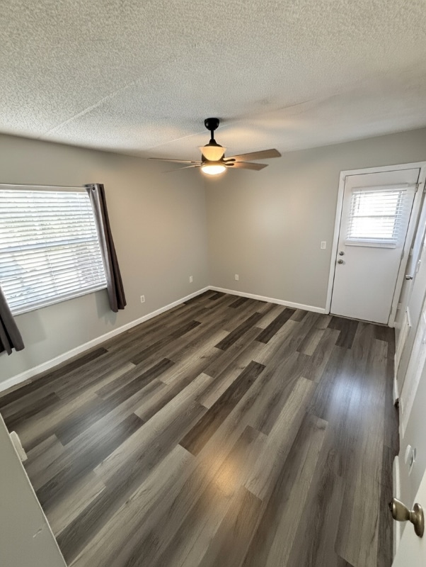 Photo - 4932 W Gandy Blvd