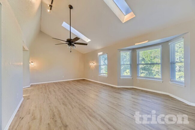 Photo - 7412 Pembroke Ct