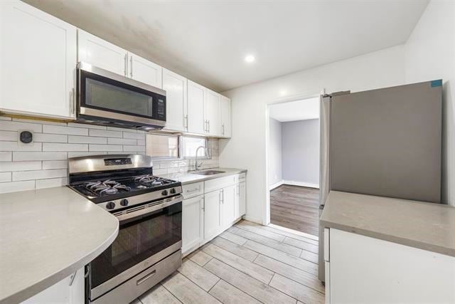 906 76th St Unit 2